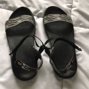 Teva Sandals Sz 7